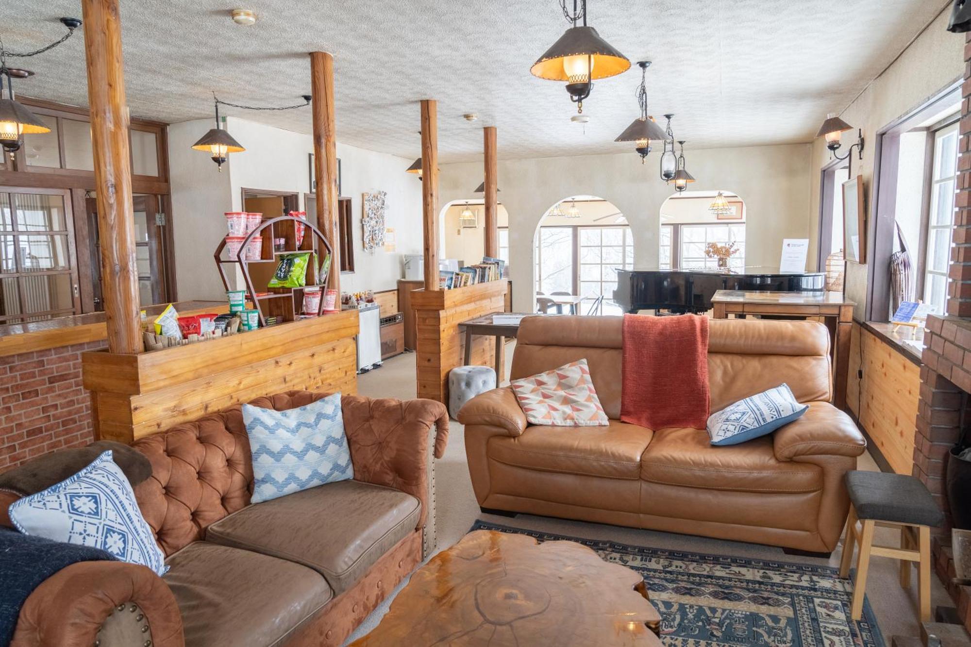 ปังเกโตะ ลอดจ์ Bed & Breakfast ฮาคุบะ ภายนอก รูปภาพ